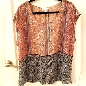 DR2 Red and Black Patterned Blouse